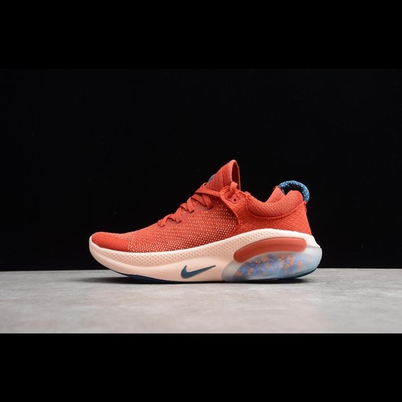 joy nike